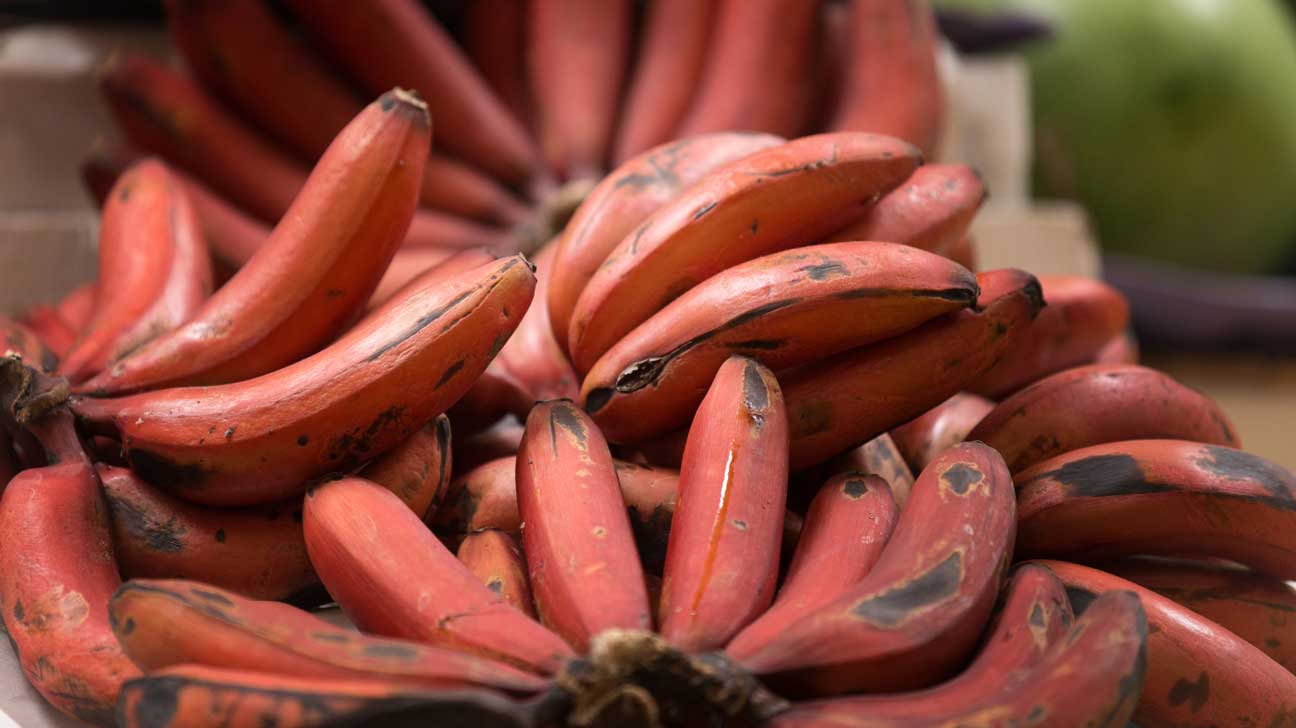 how-to-cook-red-bananas
