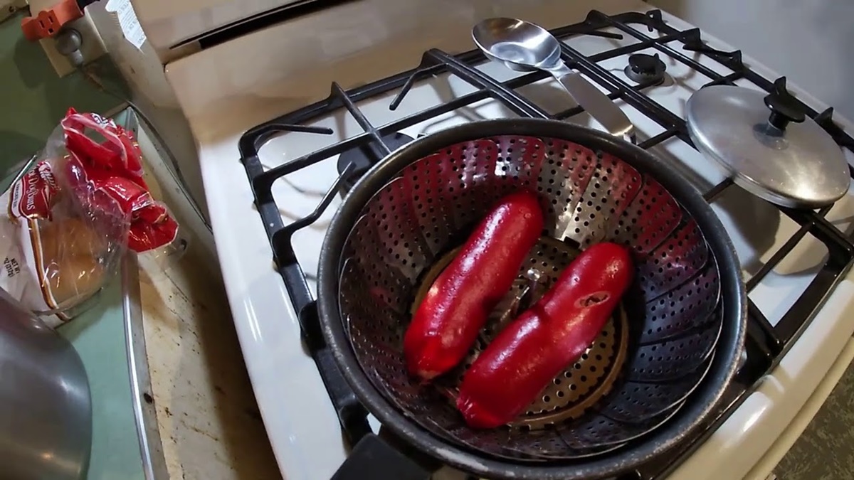 how-to-cook-red-hot-sausages