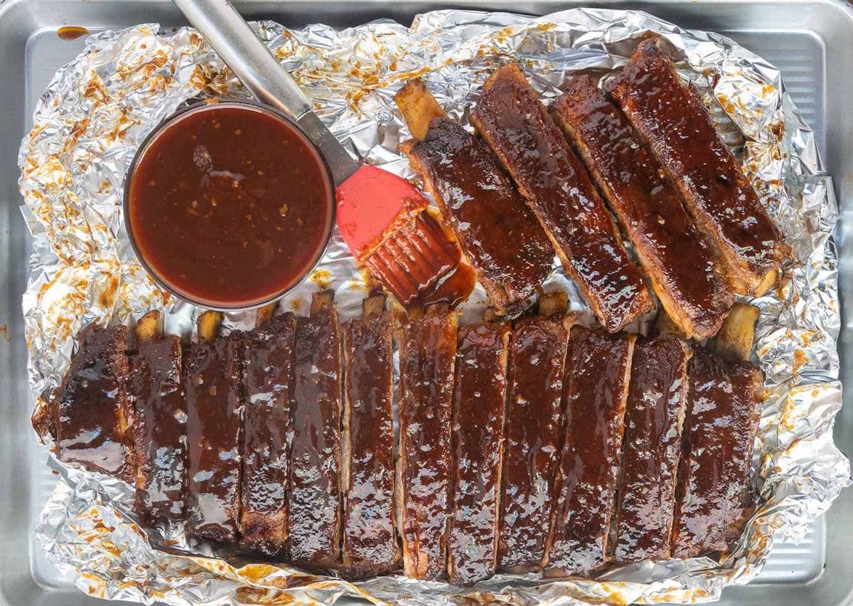 how-to-cook-ribs-in-the-oven-with-aluminum-foil