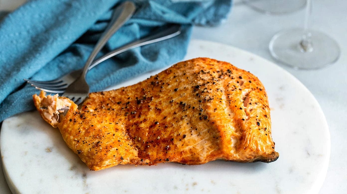 How To Cook Salmon In The Air Fryer With Skin On - Recipes.net