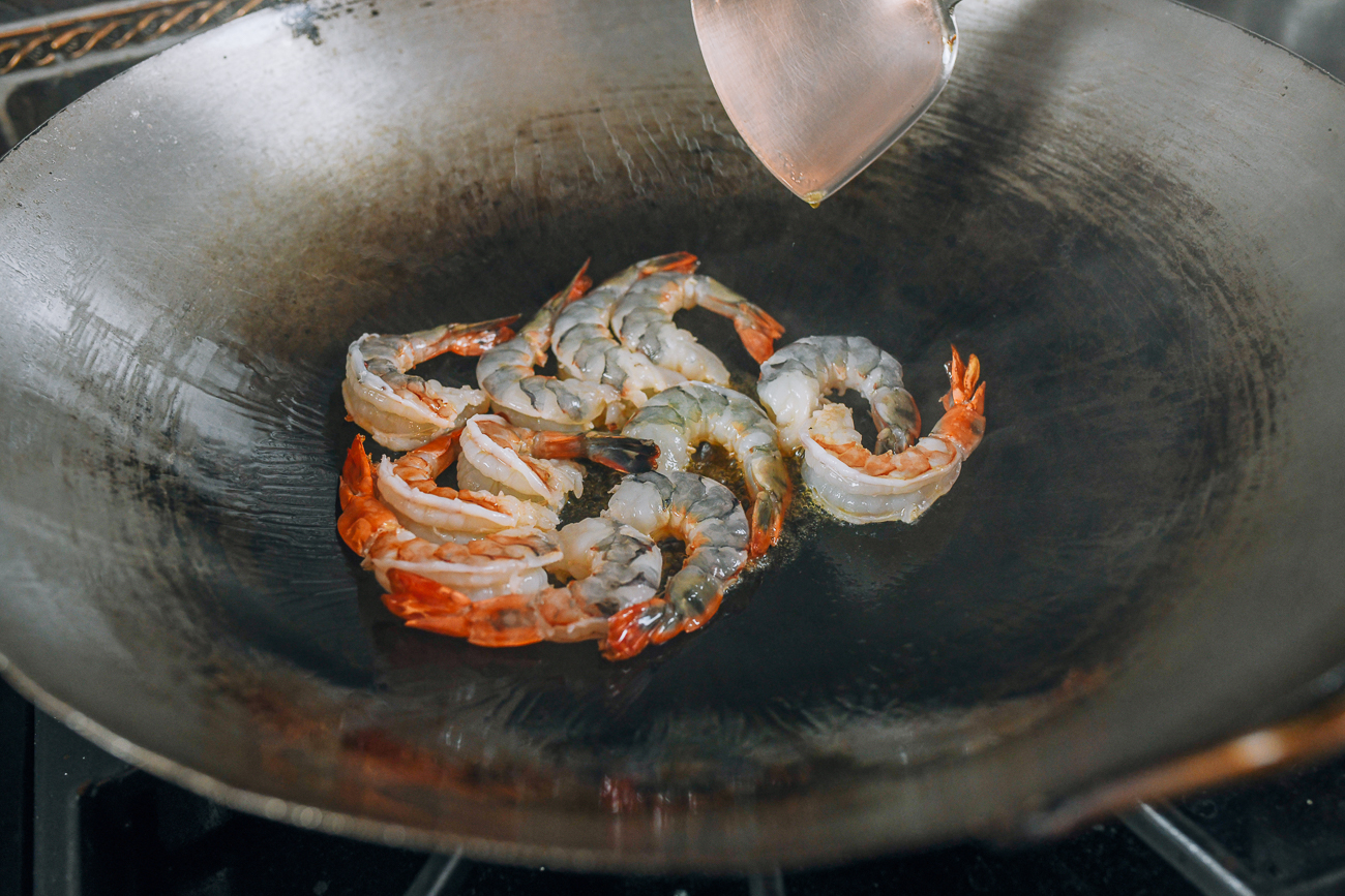 how-to-cook-shrimp-in-a-wok