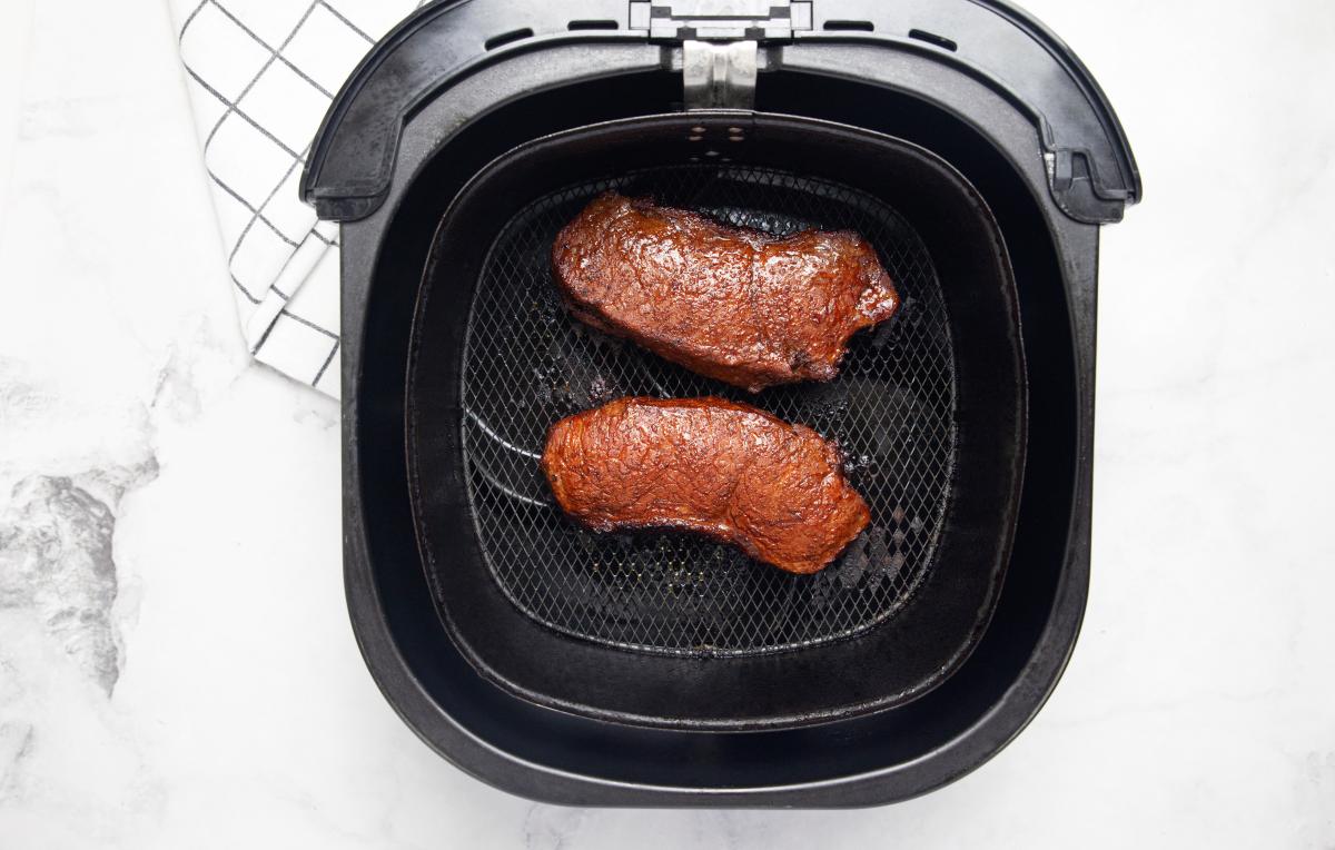 how-to-cook-small-sirloin-steak-in-air-fryer