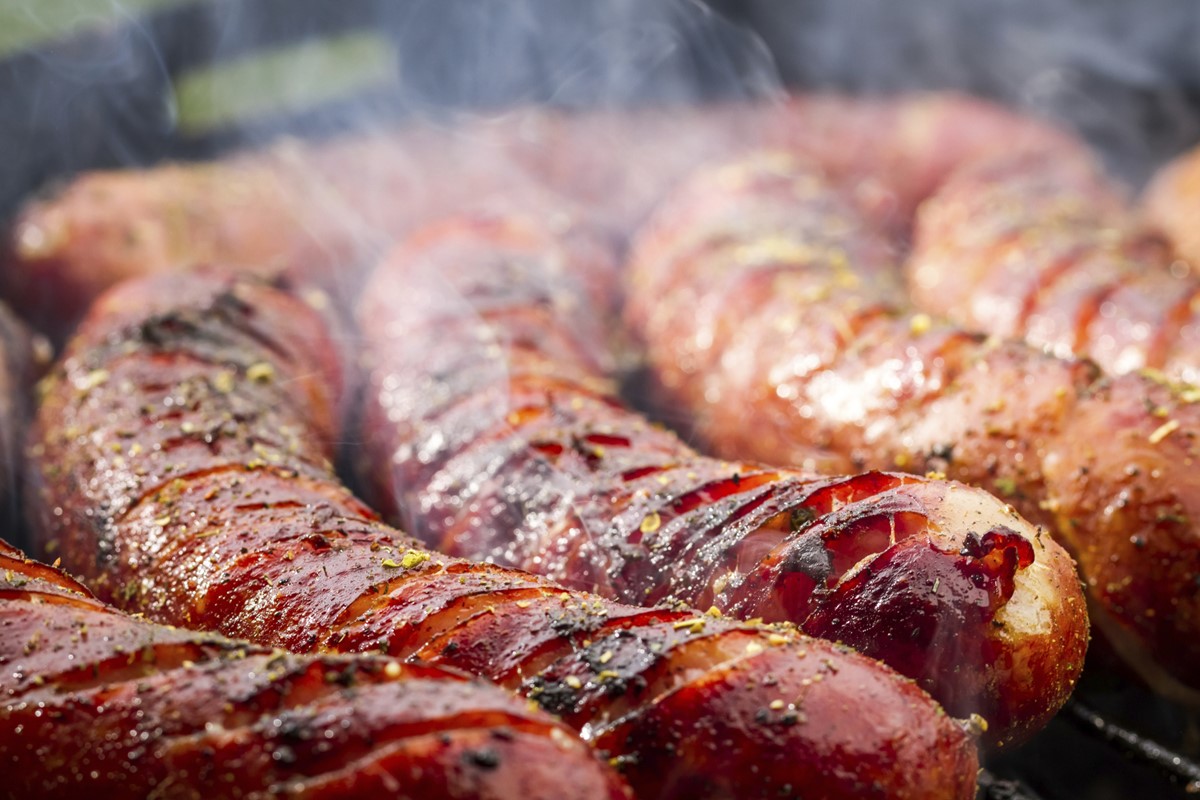 how-to-cook-smoked-sausage-on-the-grill