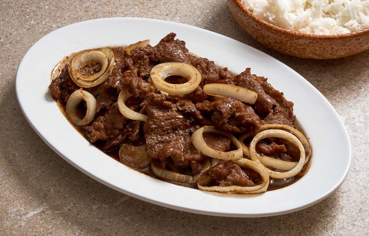 how-to-cook-steak-with-onions