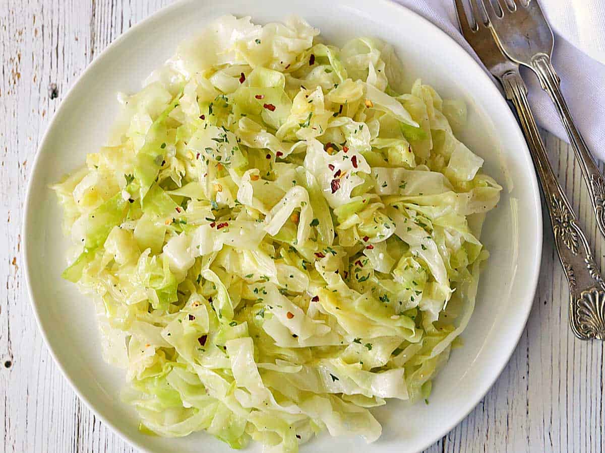 how-to-cook-steamed-cabbage