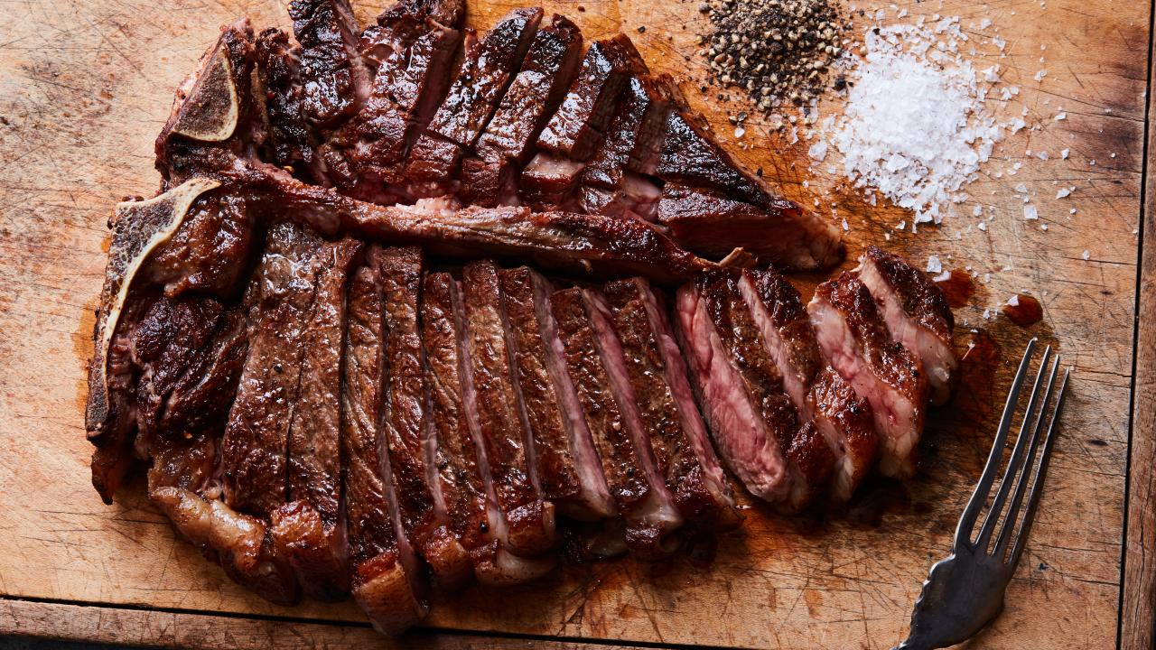 How To Cook T-Bone Steak In Frying Pan Well Done - Recipes.net