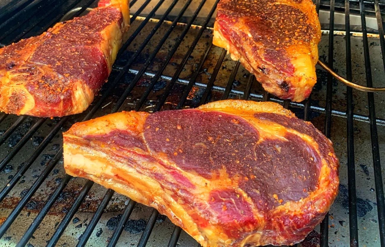 how-to-cook-t-bone-steaks-on-a-traeger