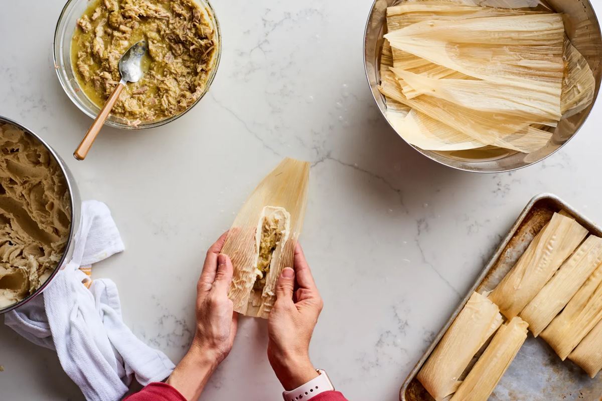 how-to-cook-tamales-in-a-crockpot