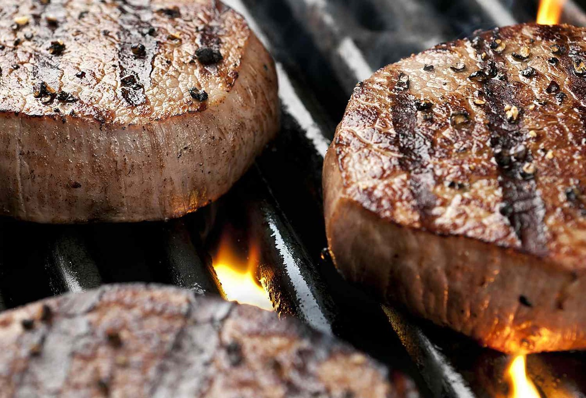 how-to-cook-tenderloin-steak-on-grill