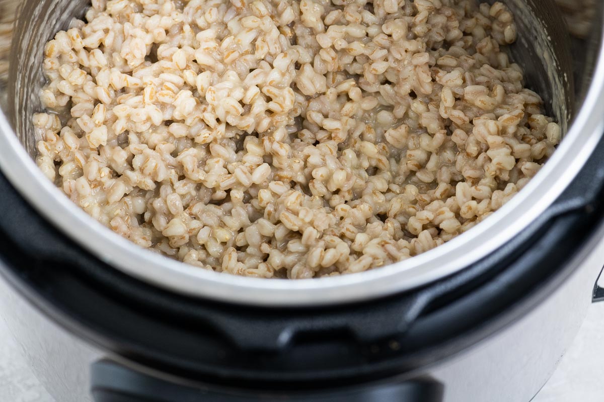 how-to-cook-whole-farro-in-instant-pot