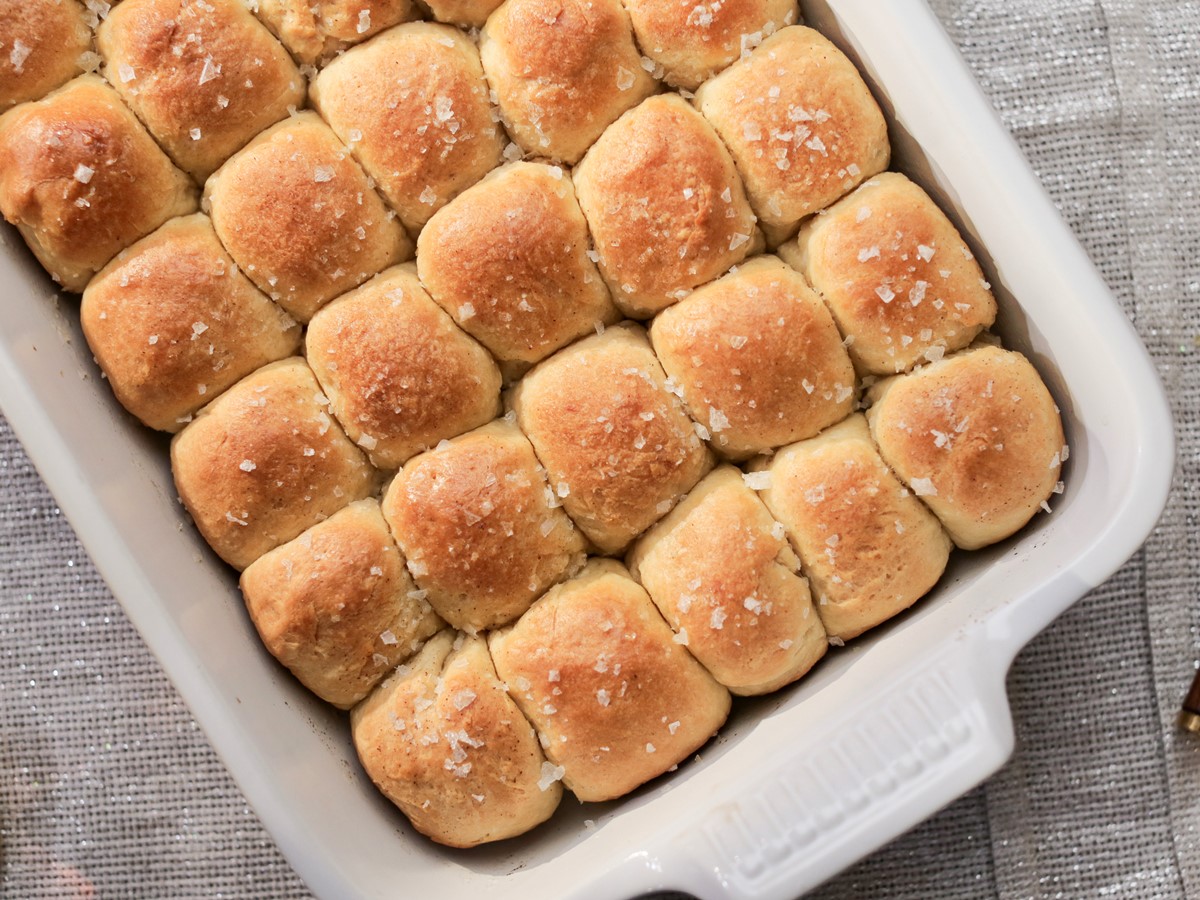 how-to-cook-yeast-rolls