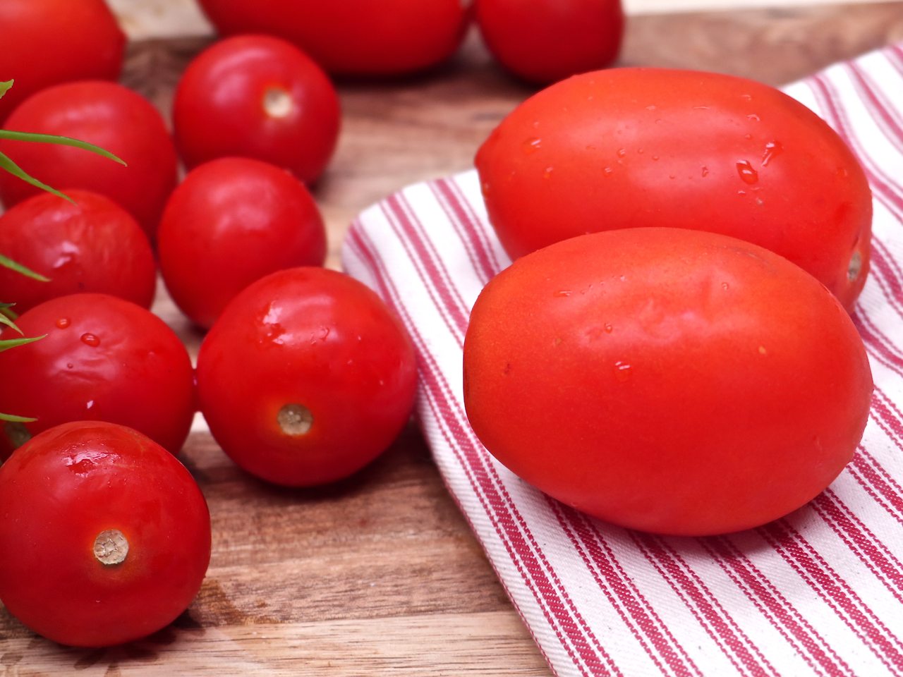 how-to-blanch-tomatoes-in-the-microwave