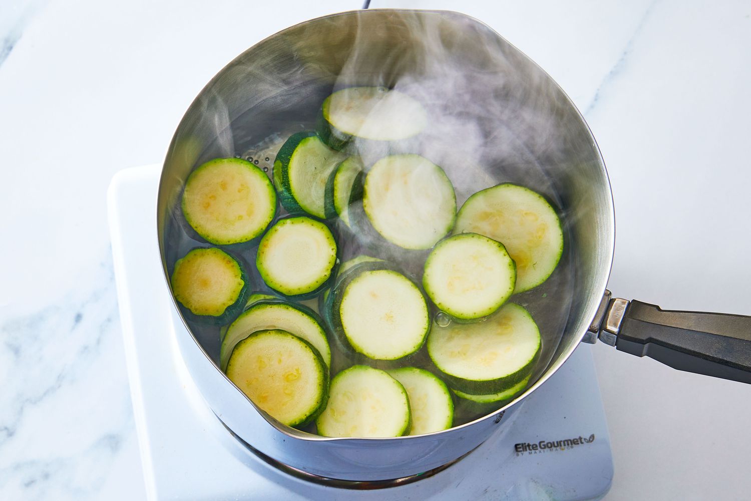 how-to-blanch-zucchini