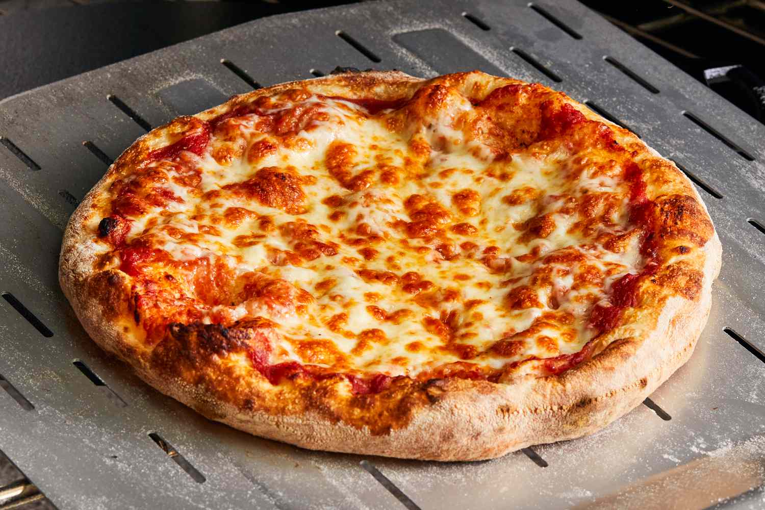 how-to-broil-a-pizza