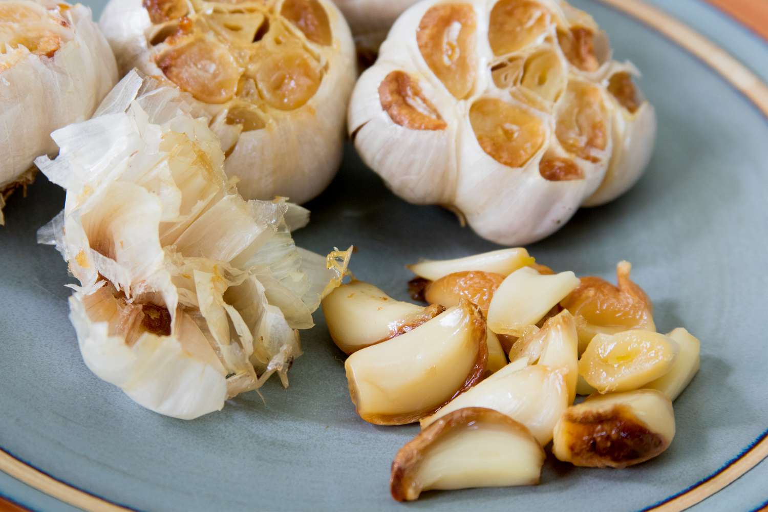 how-to-broil-fresh-garlic-cloves