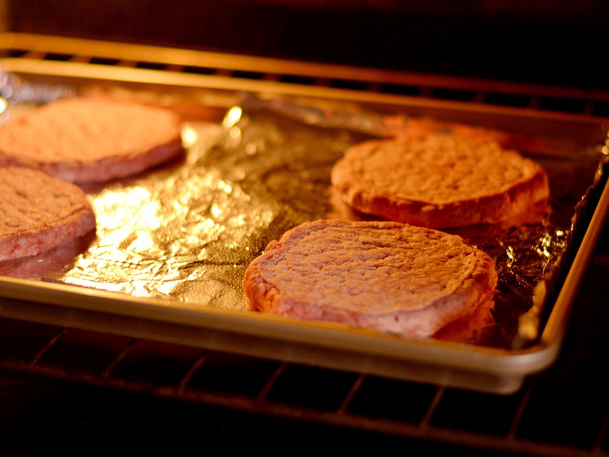 how-to-broil-frozen-hamburger-patties-in-the-oven