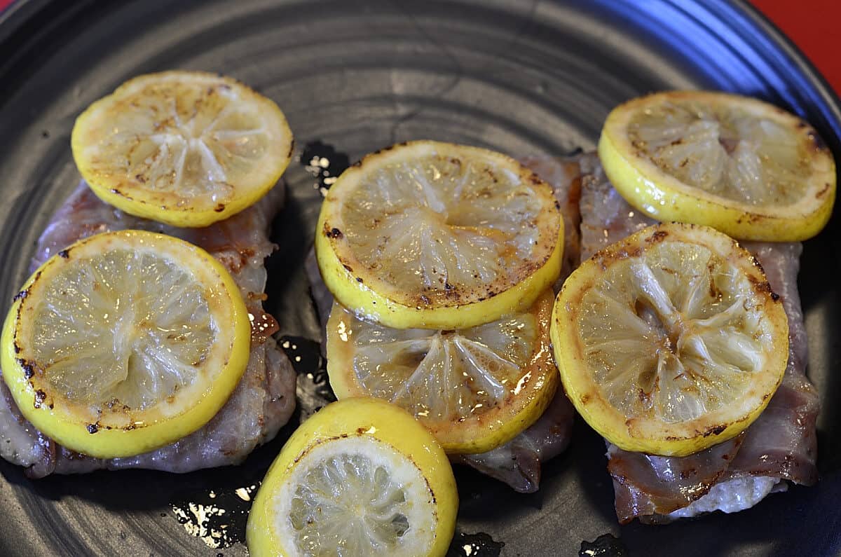 how-to-caramelize-a-lemon