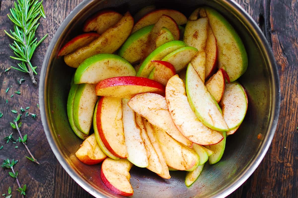 how-to-caramelize-apples-without-sugar