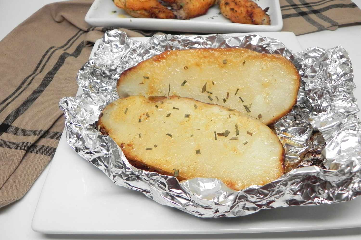 How To Cook A Baked Potato In The Oven With Foil