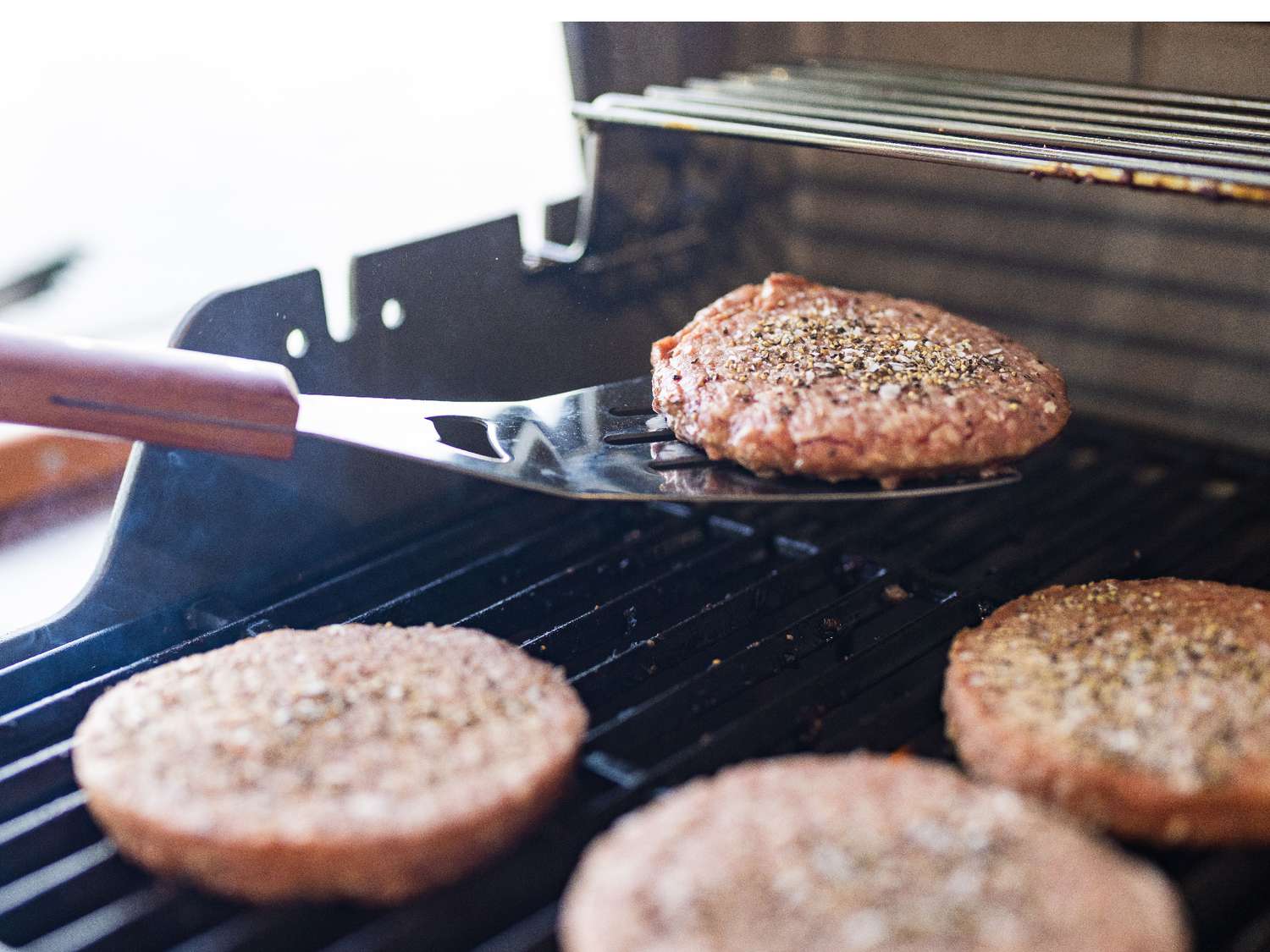 The Step-By-Step Grilling Method - Brioche Burgers On Charcoal