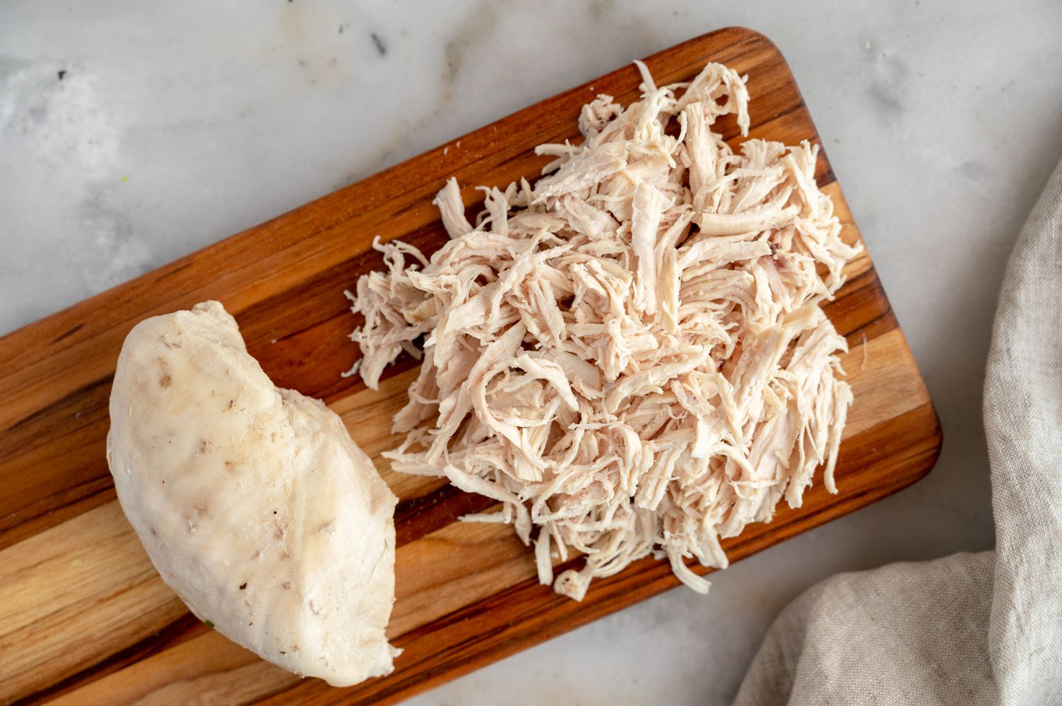 how-to-cook-a-chicken-breast-to-shred