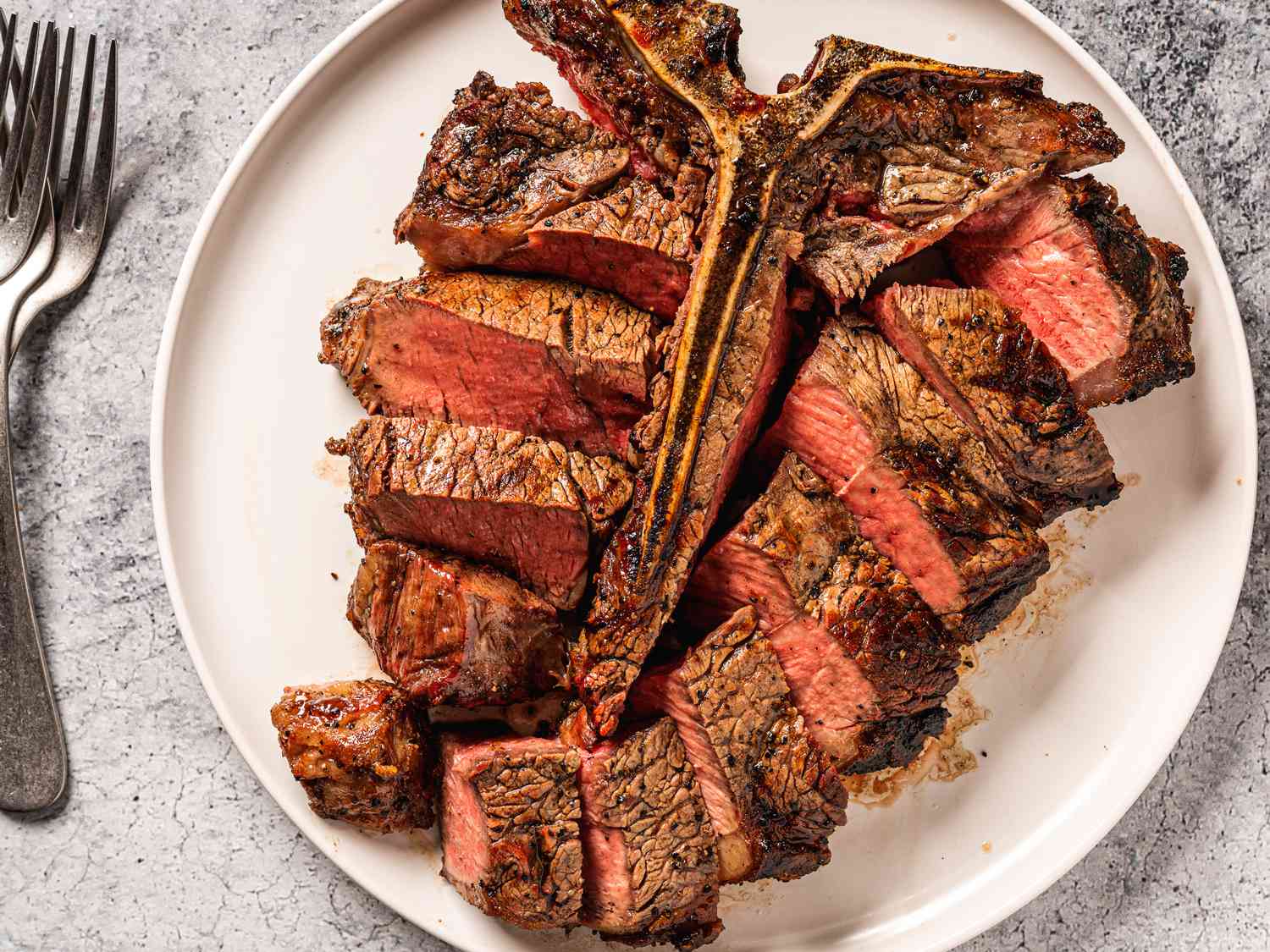 How To Cook A Medium Rare T Bone Steak 