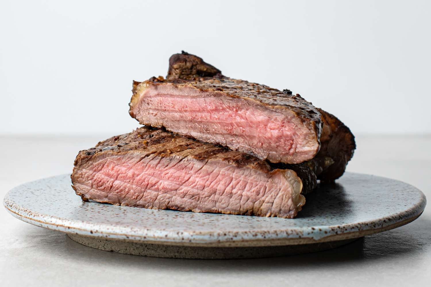 how-to-cook-a-medium-well-steak-on-the-stove