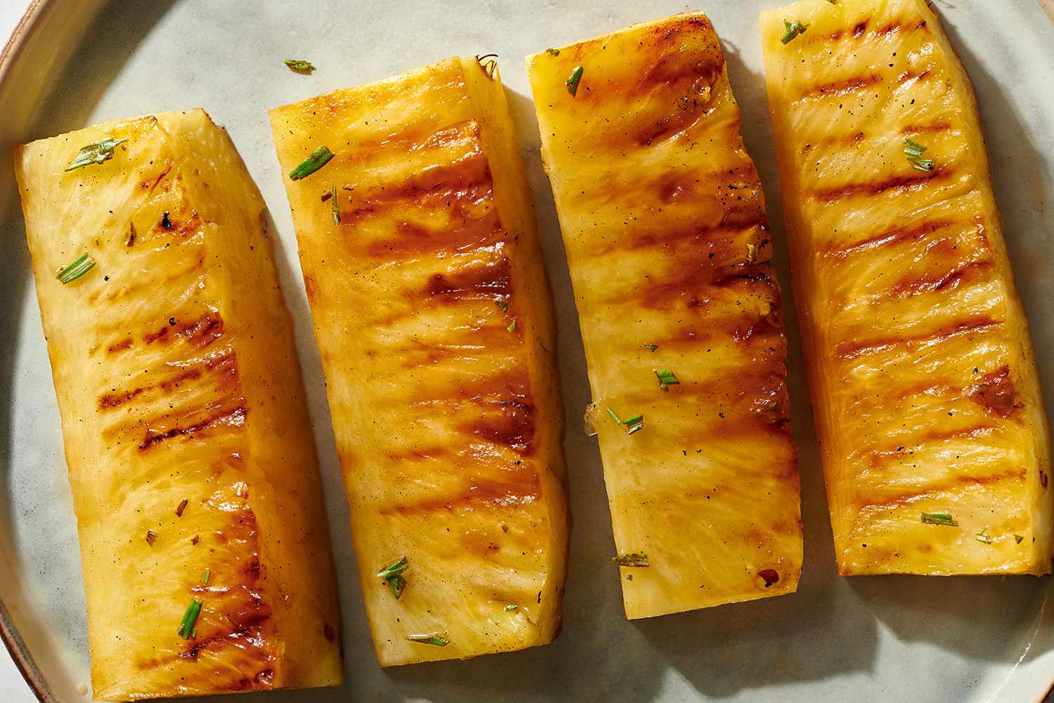 how-to-cook-a-pineapple