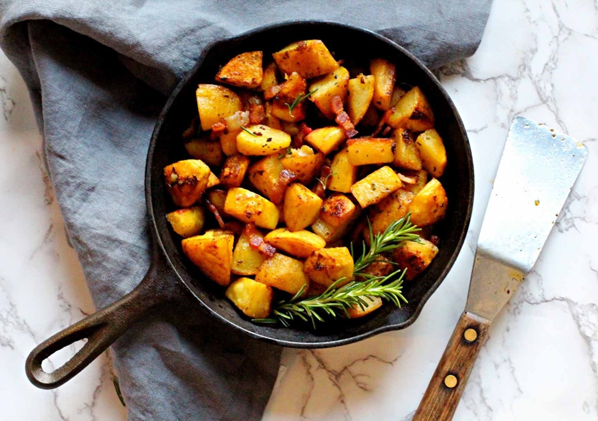 how-to-cook-a-potato-on-the-stove