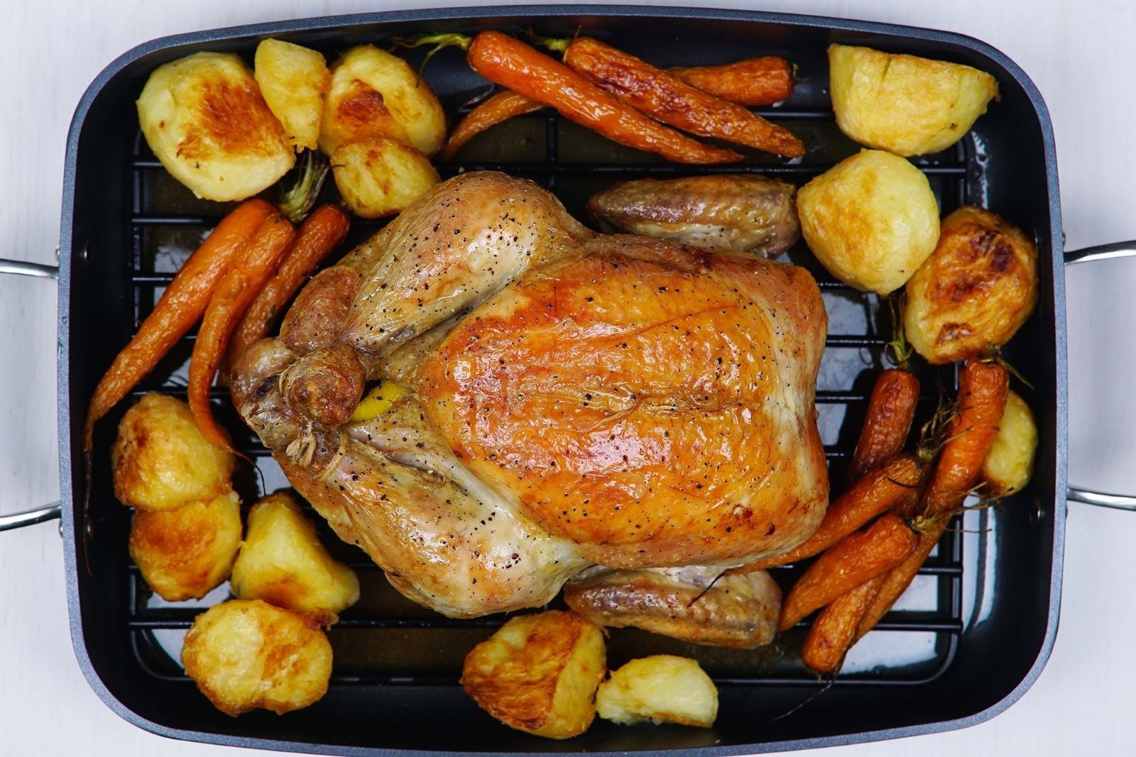 how-to-cook-a-roasted-chicken-in-the-oven