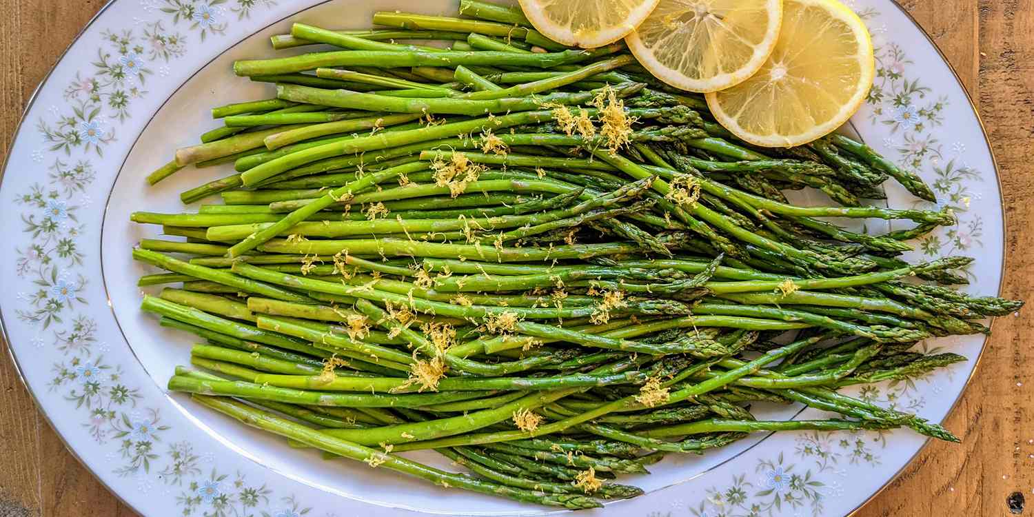 how-to-cook-asparagus-in-the-oven-with-butter-and-garlic-and-parmesan
