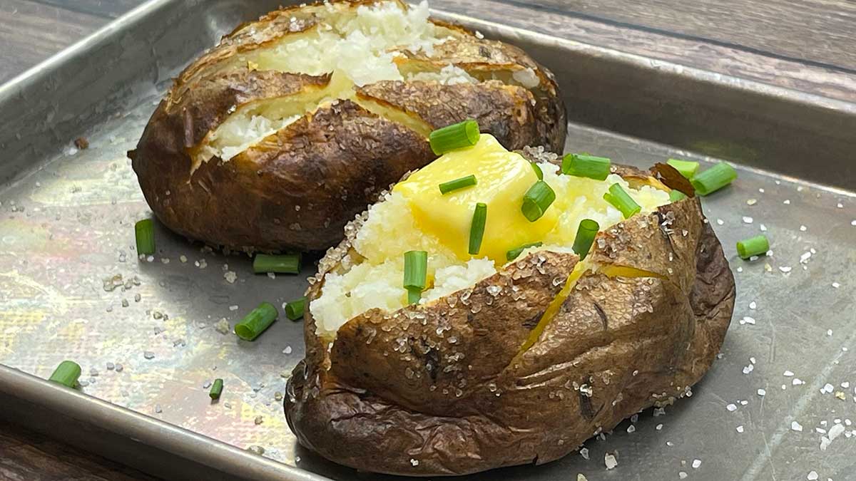 how-to-cook-baked-potato-in-air-fryer-oven