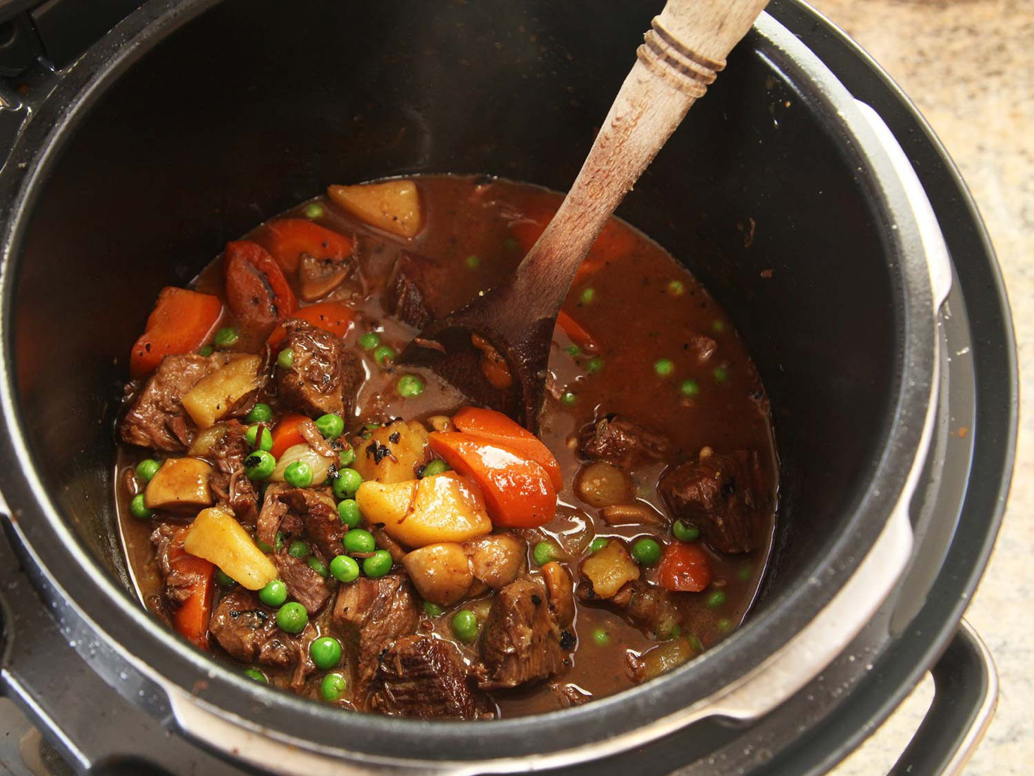 how-to-cook-beef-stew-in-pressure-cooker