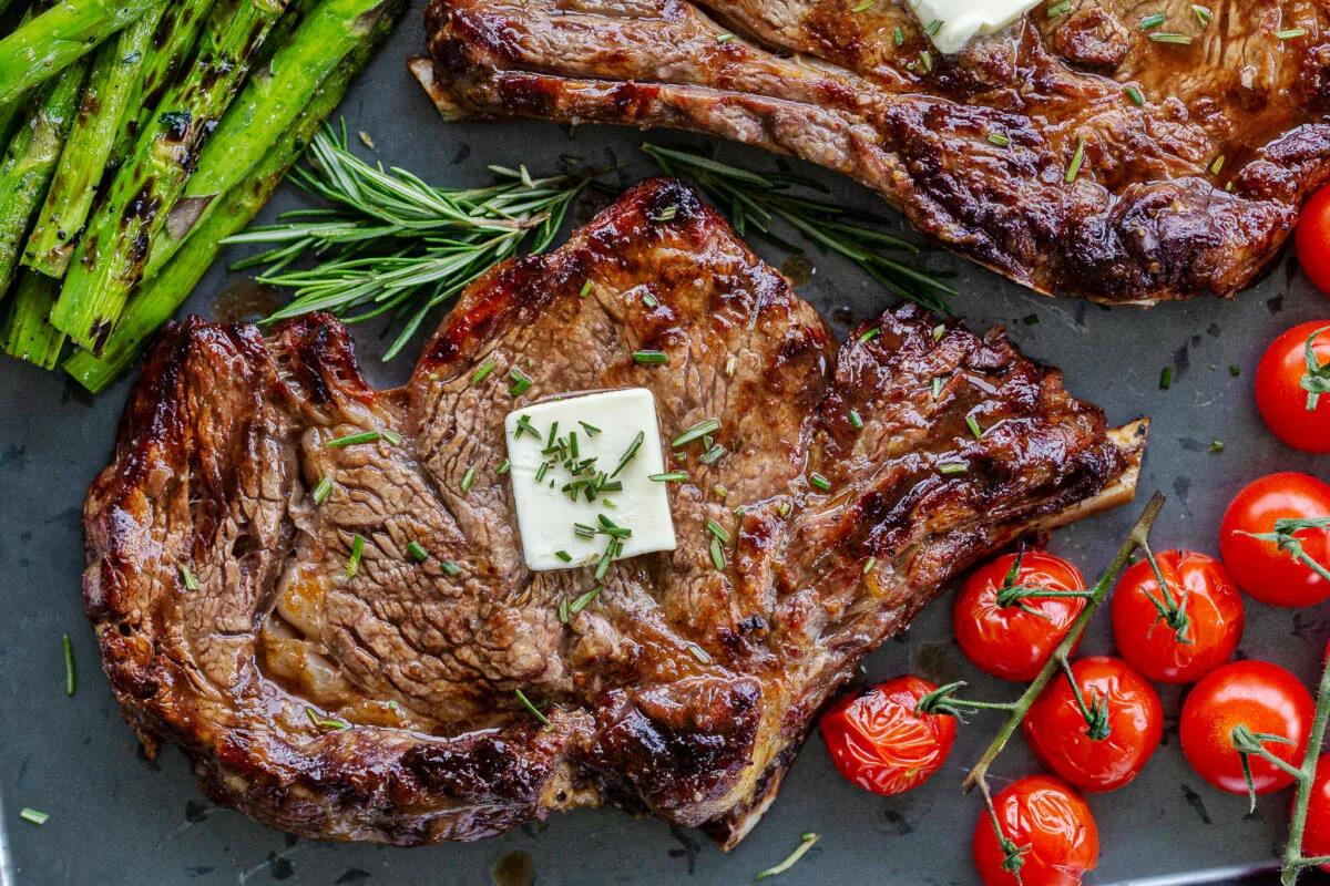 how-to-cook-bone-in-ribeye-on-grill