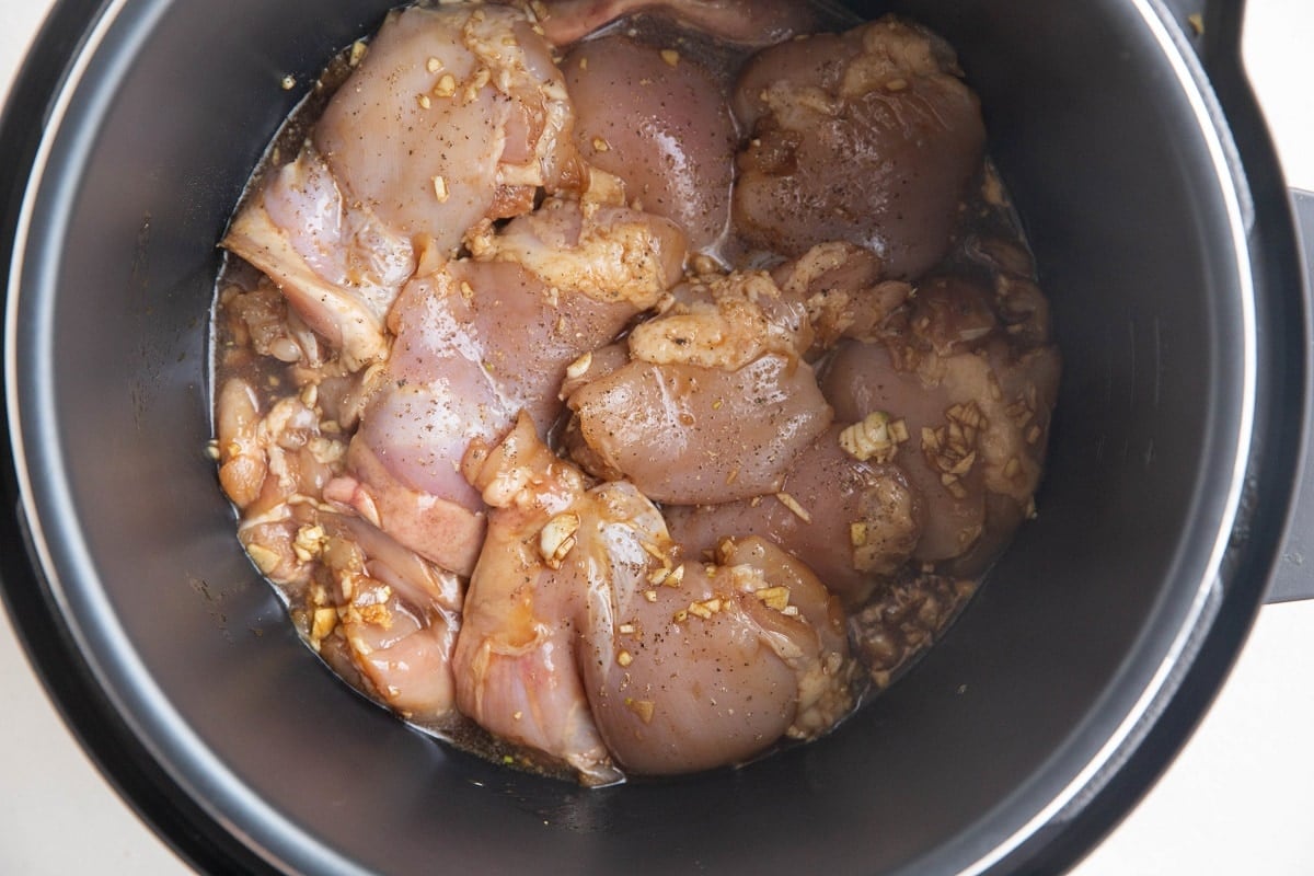 how-to-cook-boneless-skinless-chicken-thighs-in-instant-pot