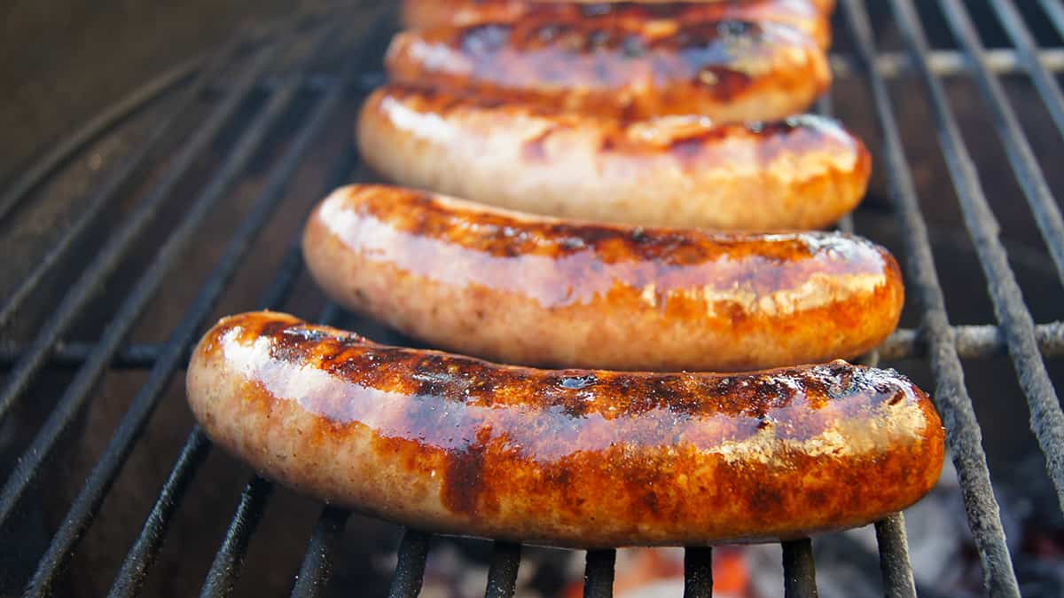 how-to-cook-bratwurst-sausages