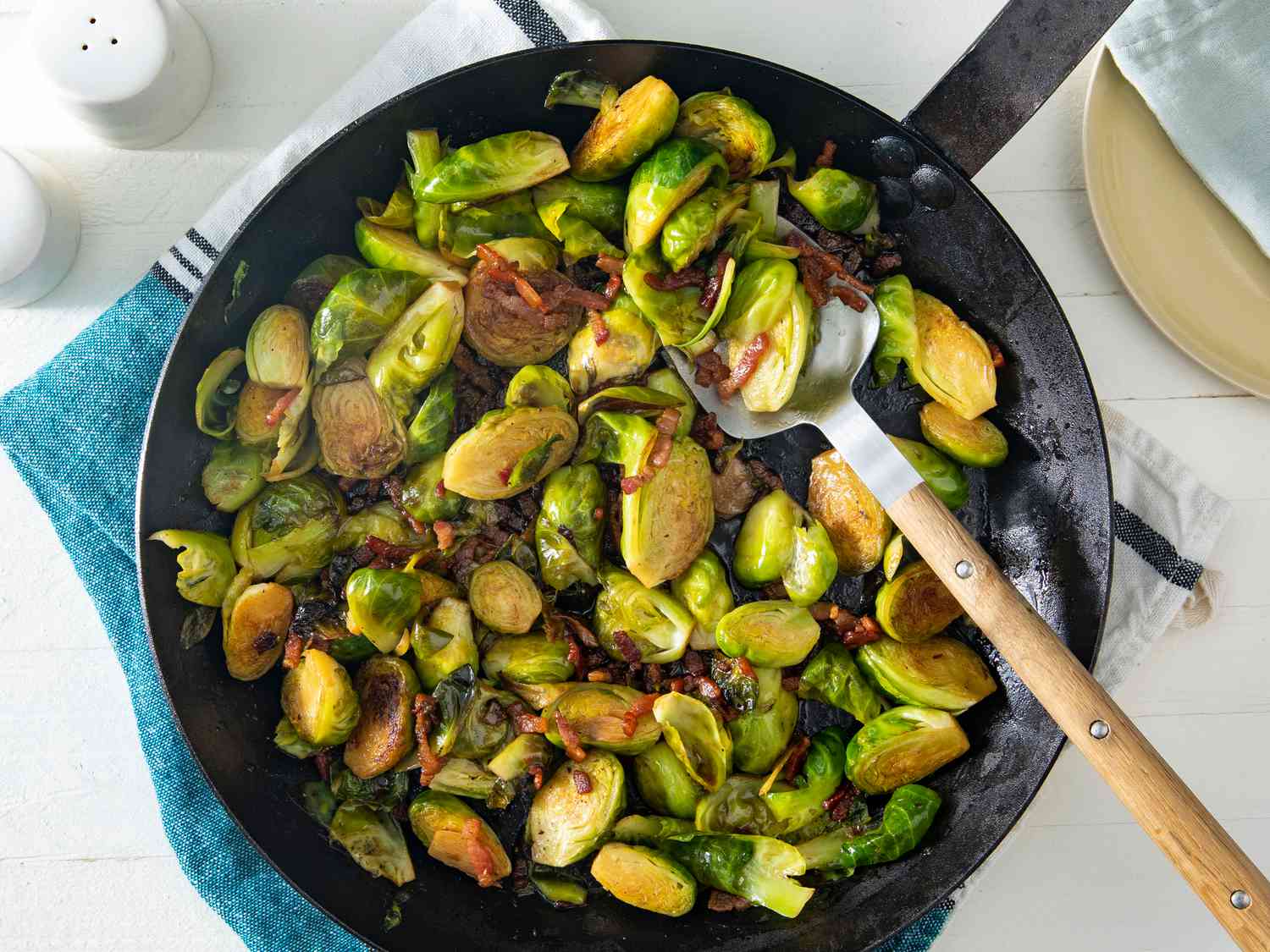 how-to-cook-brussel-sprouts-in-a-skillet