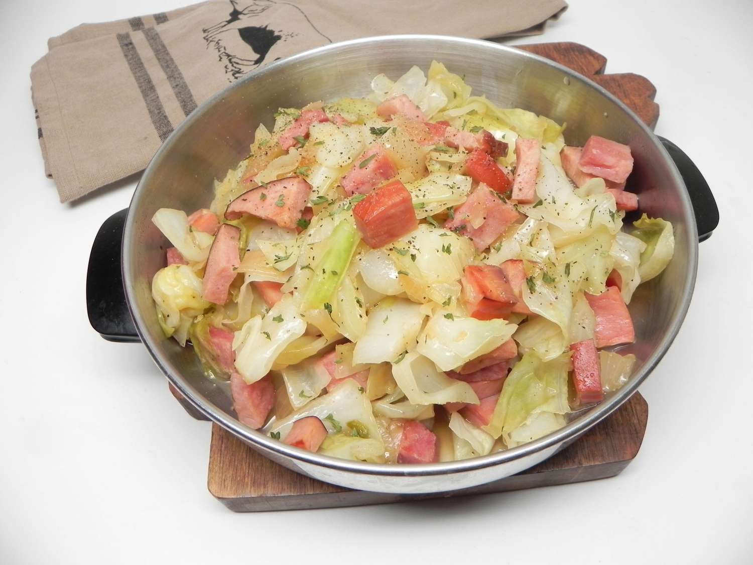 how-to-cook-cabbage-and-ham