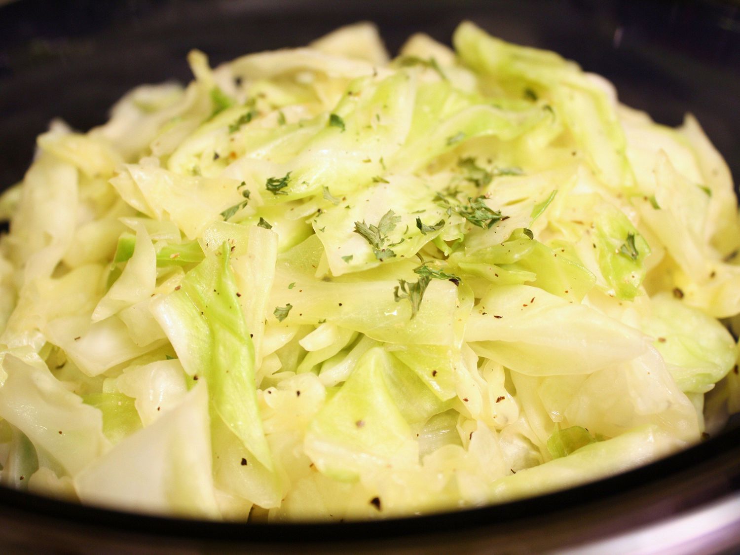 how-to-cook-cabbage-with-chicken-broth