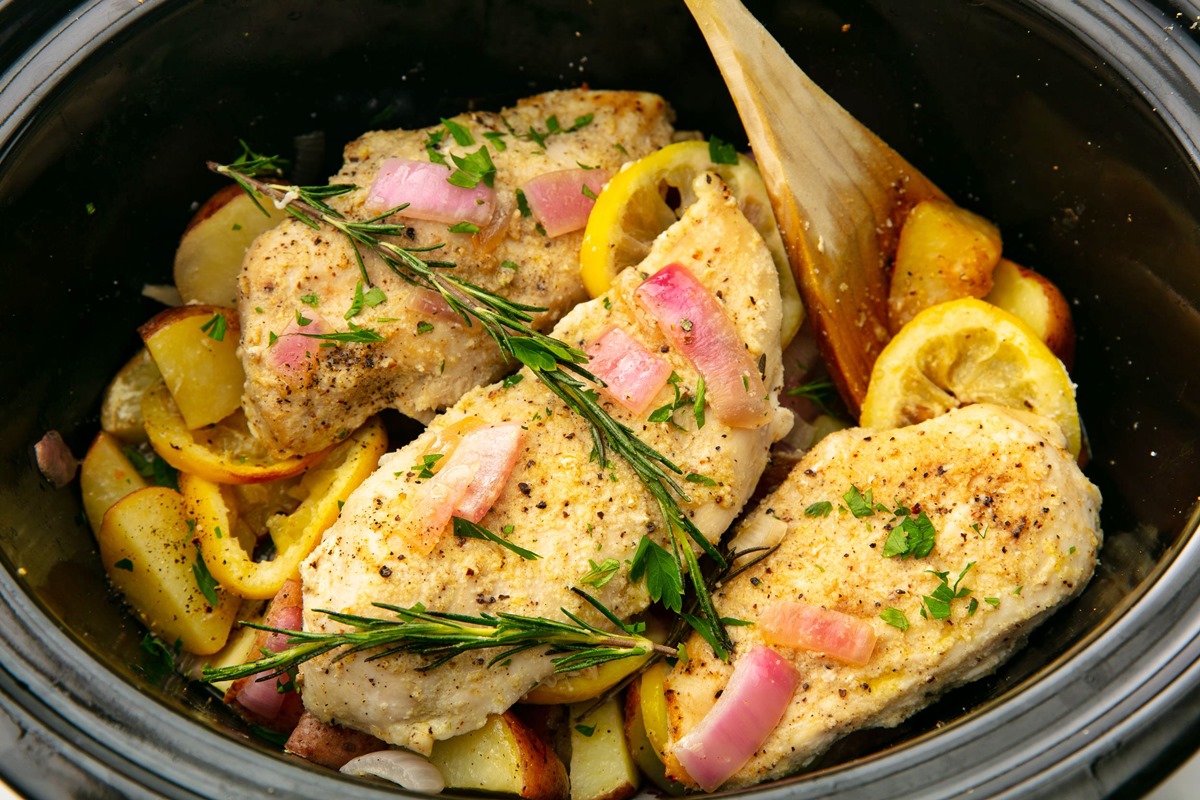 how-to-cook-chicken-in-the-slow-cooker