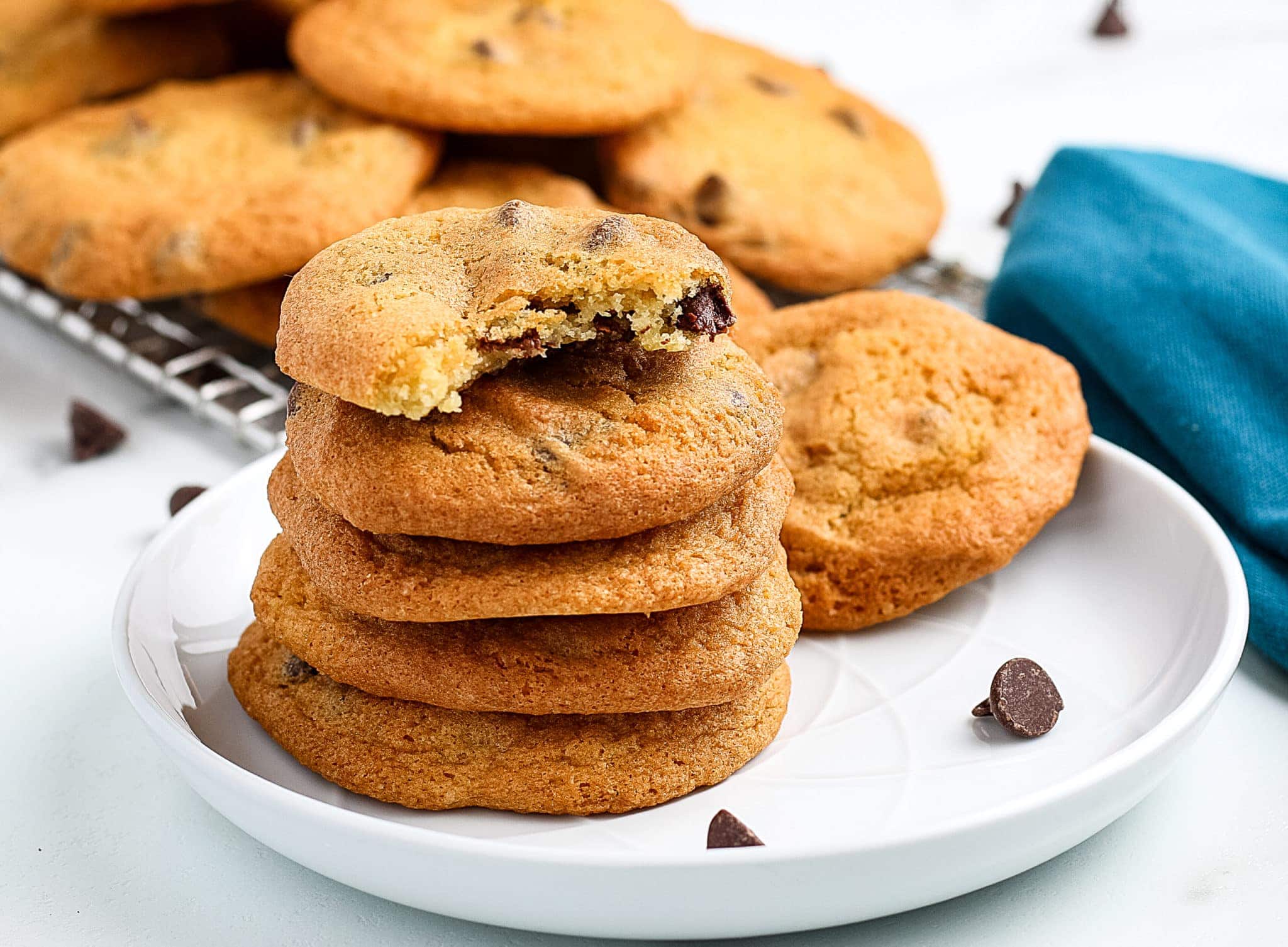 how-to-cook-chocolate-chip-cookies-in-air-fryer