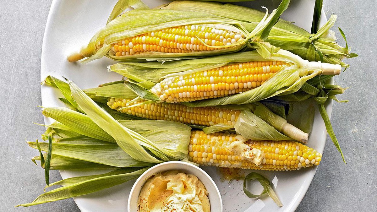 how-to-cook-corn-in-the-husk-on-the-stove