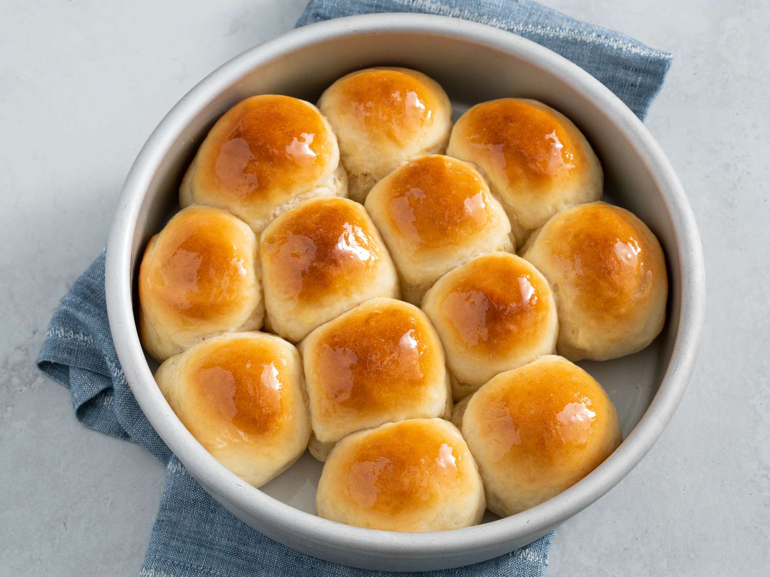 how-to-cook-dinner-rolls