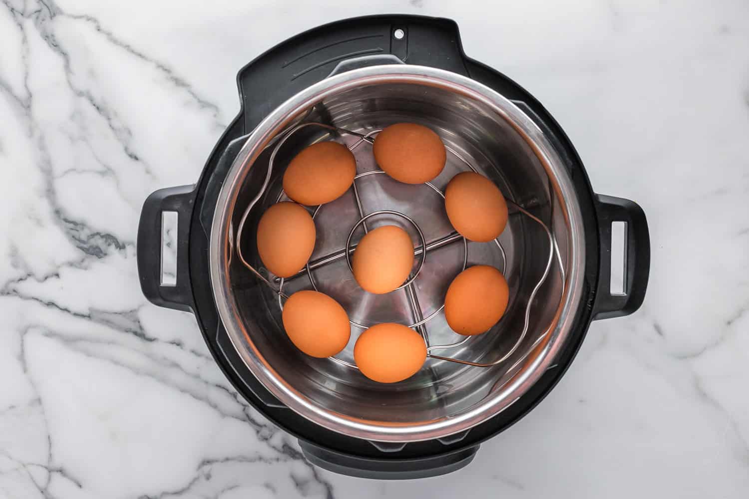how-to-cook-eggs-in-pressure-cooker