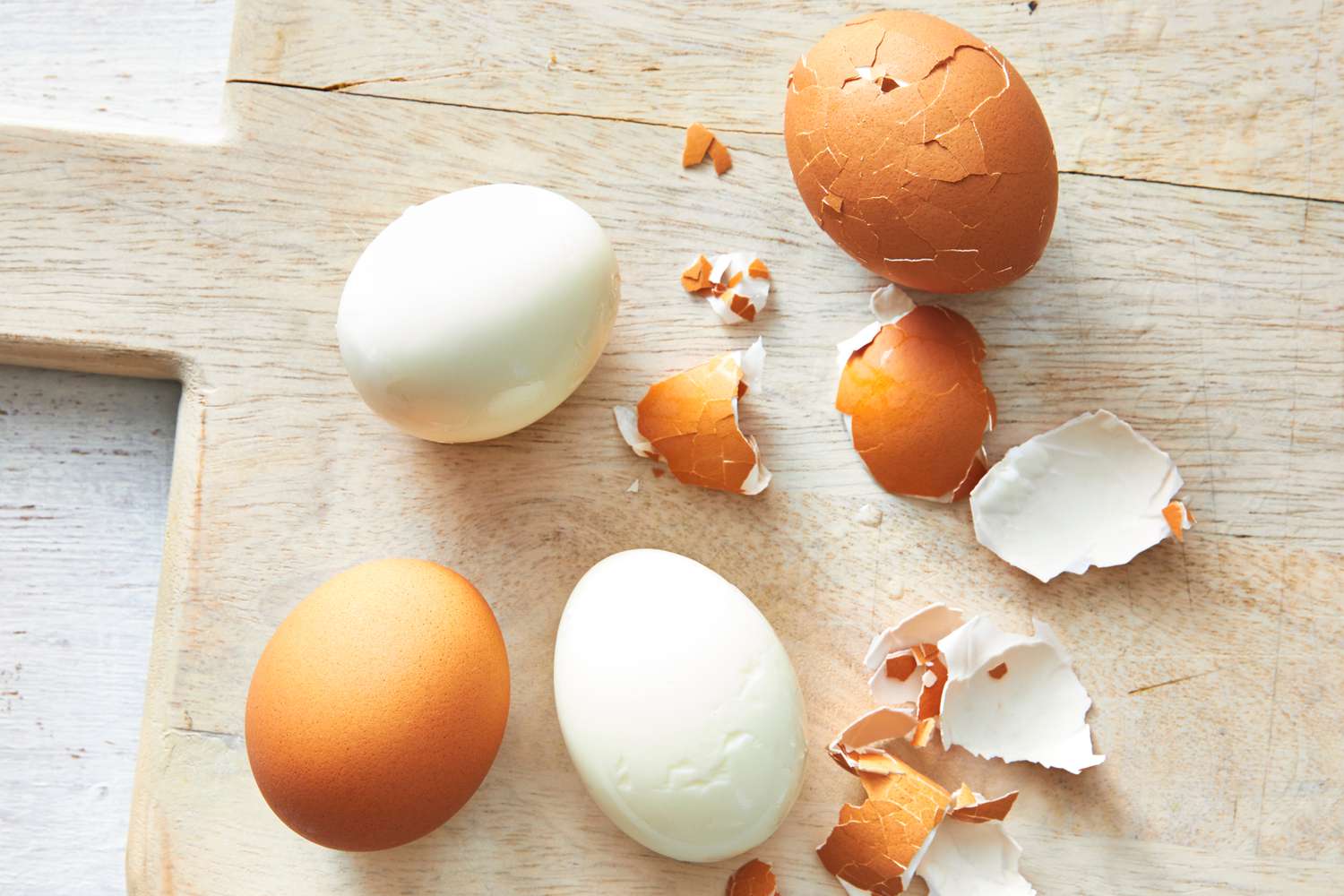 how-to-cook-eggs-so-they-peel-easily