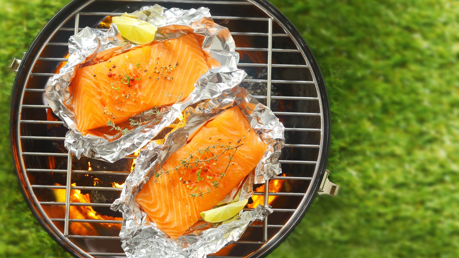 how-to-cook-fish-on-the-grill-with-aluminum-foil