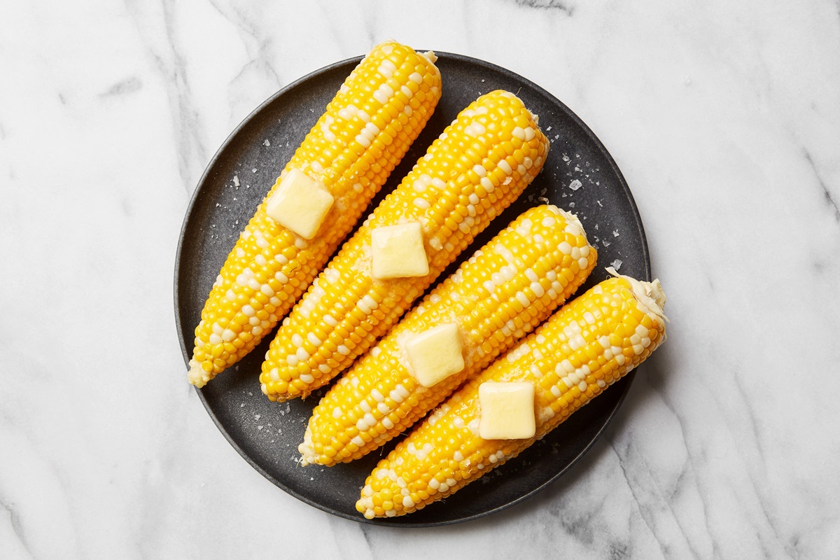 How To Cook Fresh Frozen Corn On The Cob - Recipes.net