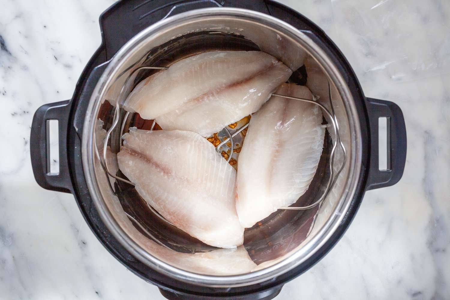 Instant pot air fryer frozen online fish