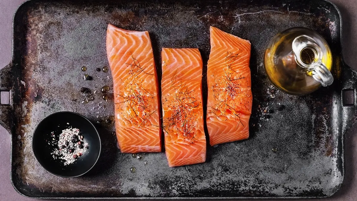 how-to-cook-frozen-salmon-in-the-microwave