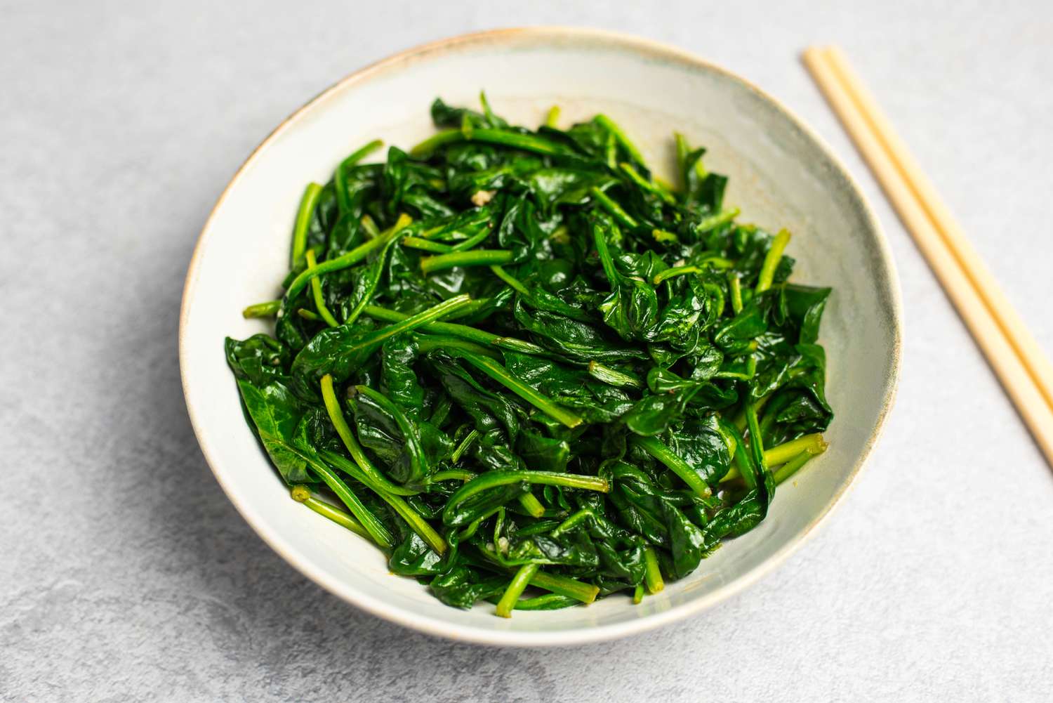 how-to-cook-garlic-spinach
